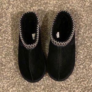Ugg slippers